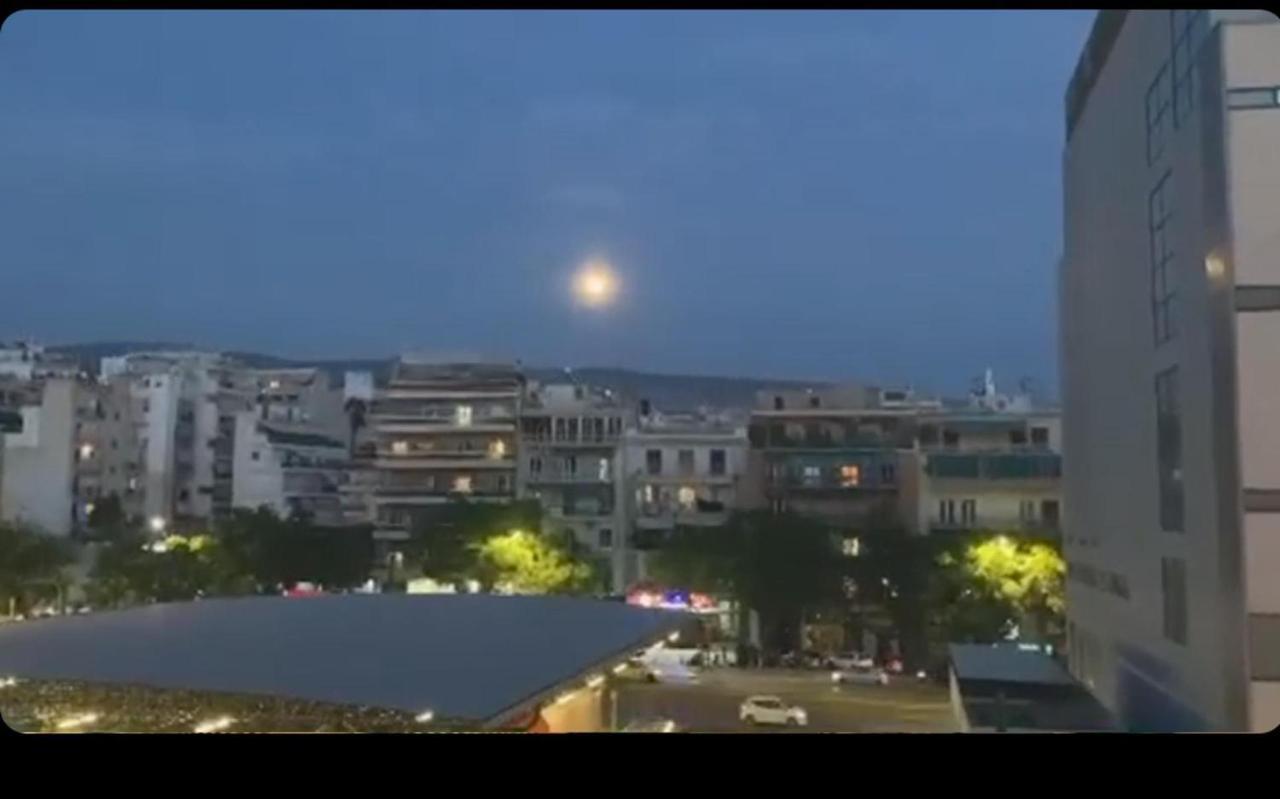 Chris'S Athens Home In The Center Of Everything Esterno foto