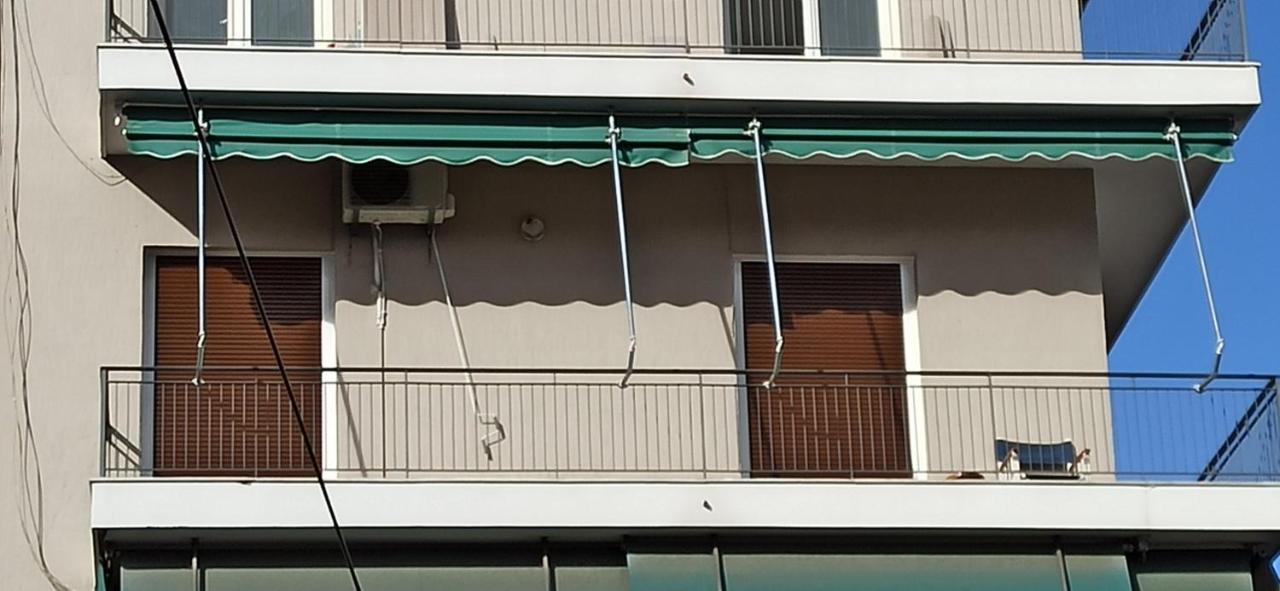 Chris'S Athens Home In The Center Of Everything Esterno foto